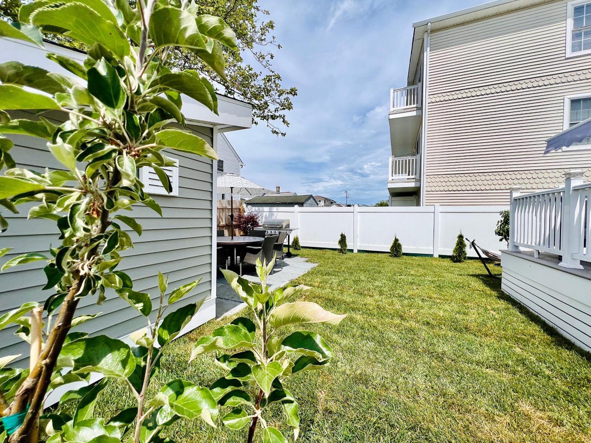 Unique Wildwood 3 Bedroom 1,5 Ba Entire House In The Heart Of Wildwood! מראה חיצוני תמונה